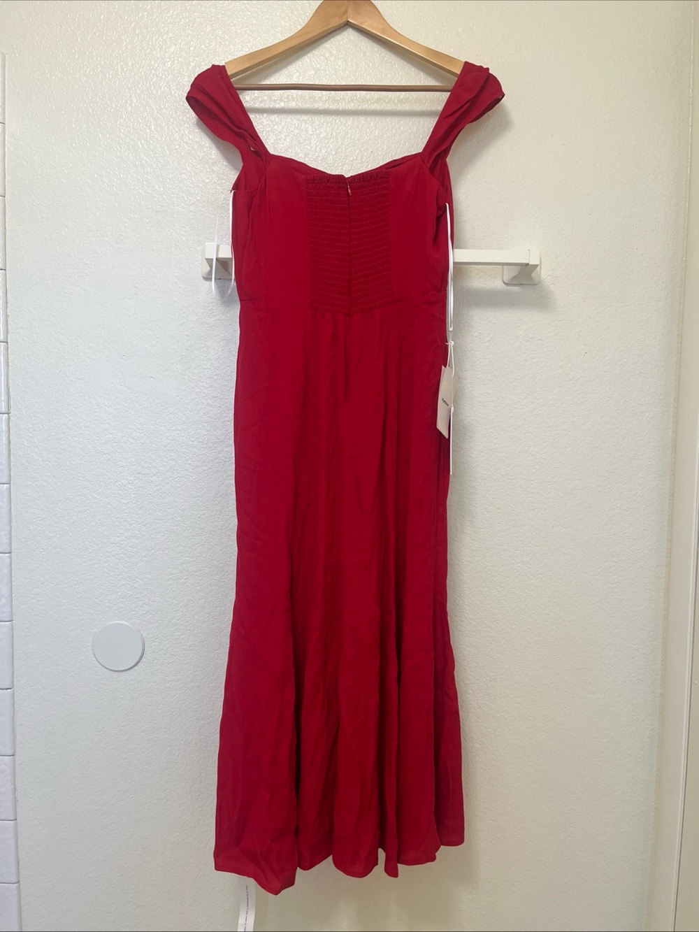 Reformation Bryson Midi Dress Cherry 2P Romantic Whimsical NWT flaws - Picture 4 of 10